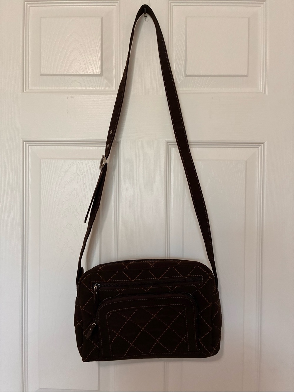 Vera Bradley Brown Quilted Crossbody Shoulder Bag Purse - Picture 1 of 15